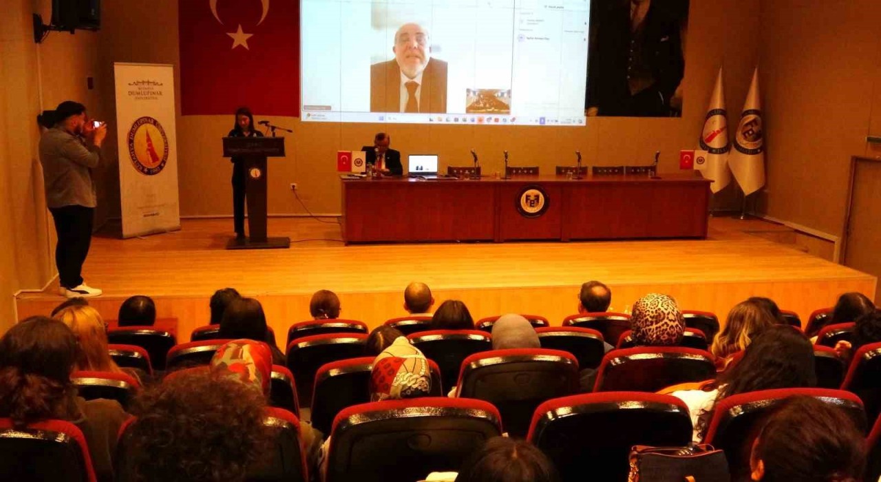 Kütahyada Kimlik, Göç ve Sosyal Sorunlar sosyoloji sempozyumunda ele alındı