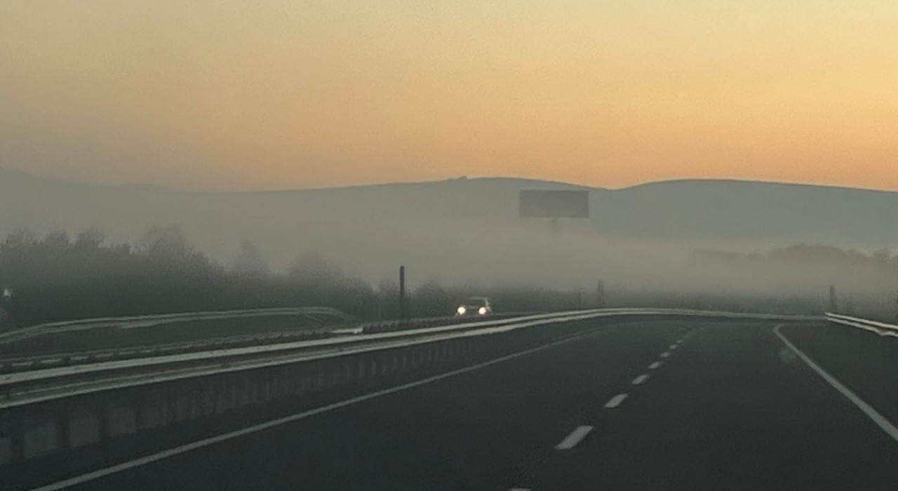 Kütahyada sisli hava etkili oldu