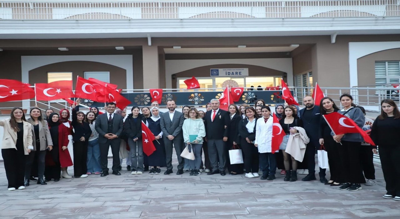 Kütahyada Vatan ve Kahramanlık Buluşmaları duygulu anlara sahne oldu