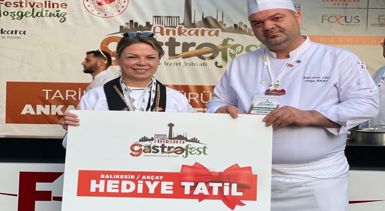 Kütahyalı şeflerden Ankara Gastronomi Festivalinde büyük başarı