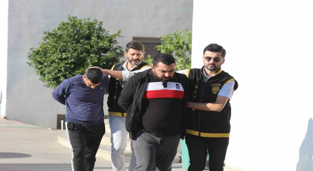 Kuzenini öldürdü: Ben sopayla dövdüm, bıçakla yaralamadım