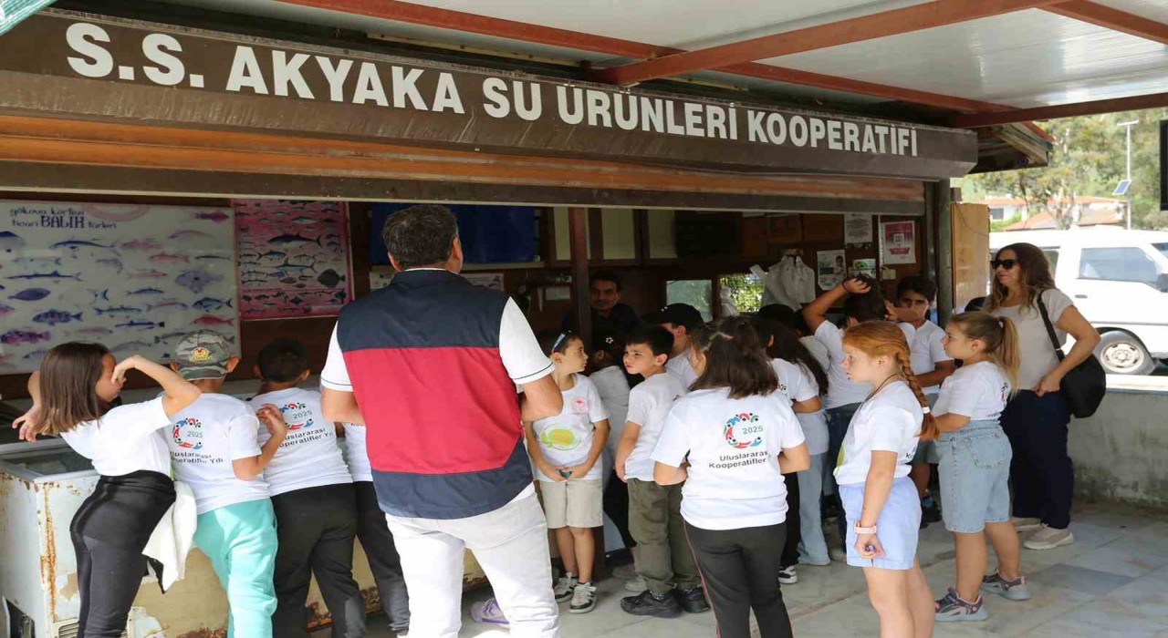 ‘Lider Çocuk Tarım Kampı kooperatifçilik temasıyla gerçekleştirildi