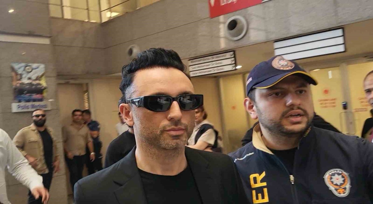 Mabel Matize ‘Perperişan şarkı sözlerine yönelik soruşturmada 3 yıla kadar hapis talebi