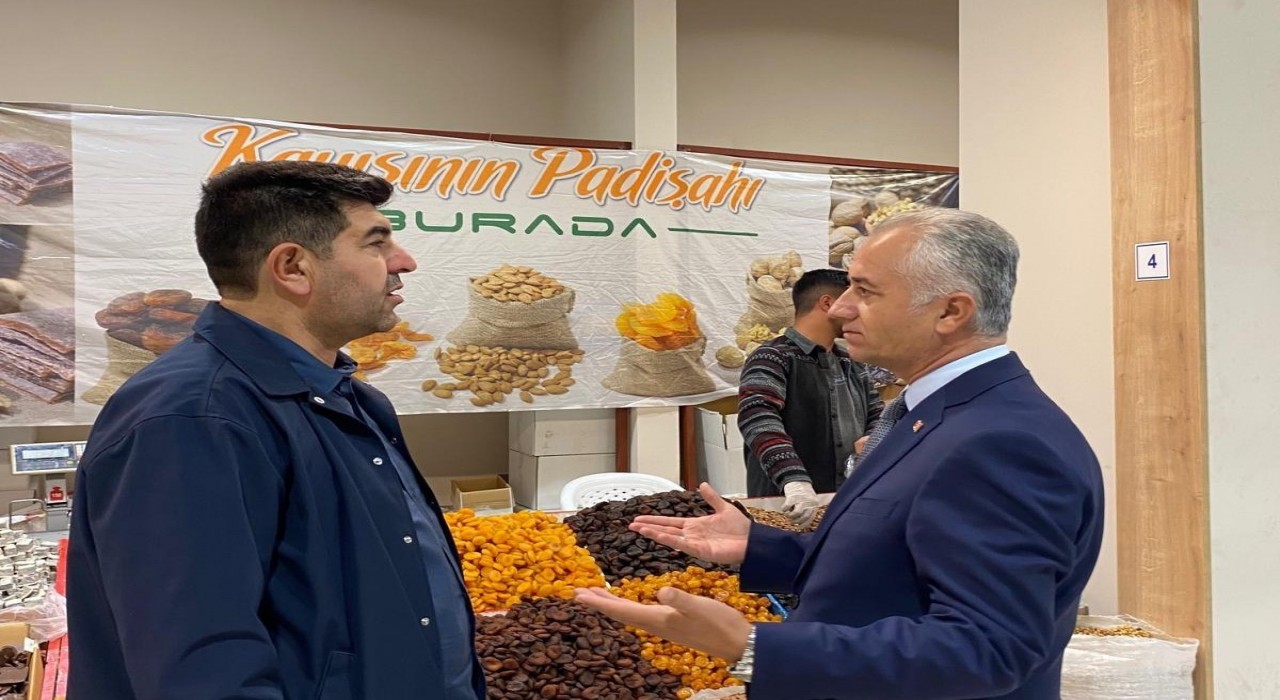 Malatya İş İnsanları Platformu Başkanı Ahmet Özköse: Kayısı Malatyanın kırmızı çizgisidir