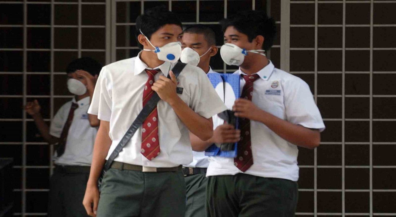 Malezyada yaklaşık 6 bin öğrenci grip oldu, eğitime ara verildi