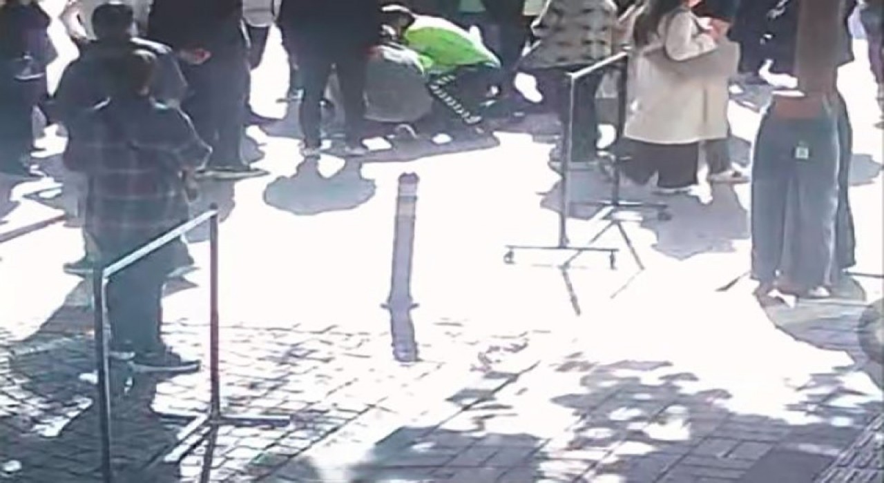 Maltepede trafik polisi hayat kurtardı: Kalp krizi geçiren yaşlı adam suni teneffüsle hayata döndü