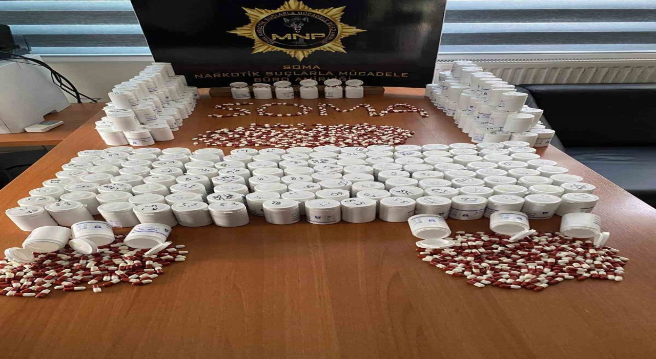 Manisada uyuşturucu operasyonu: 17 bin sentetik ecza ele geçirildi