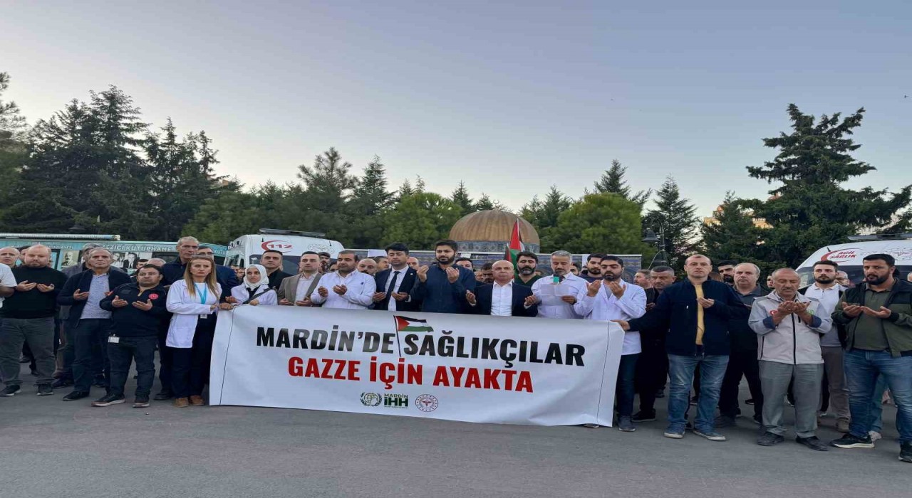 Mardinde sağlıkçılar Gazze için ayakta