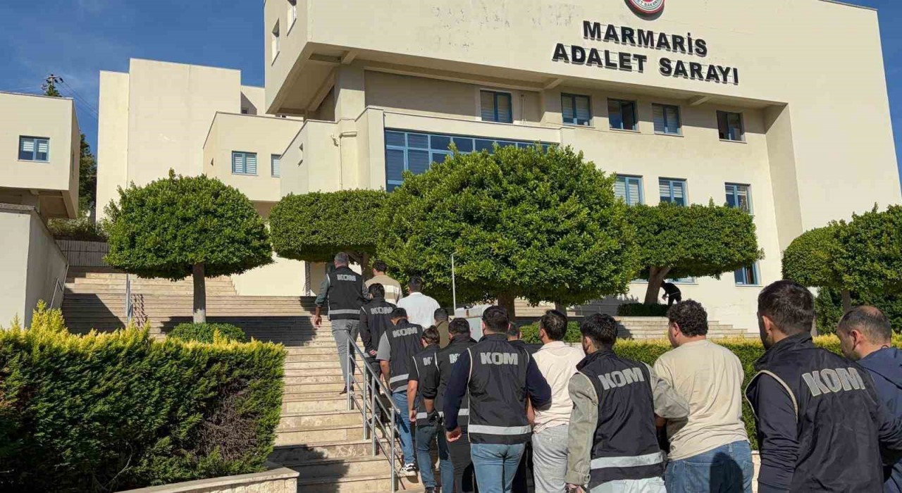 Marmaris açıklarındaki FETÖ operasyonunda 11 kişi tutuklandı