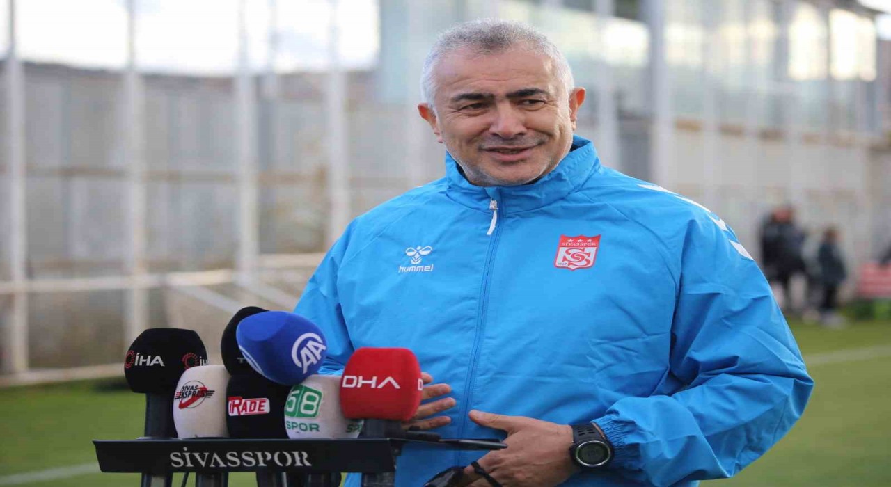 Mehmet Altıparmak: Öncelikli hedefimiz play-off