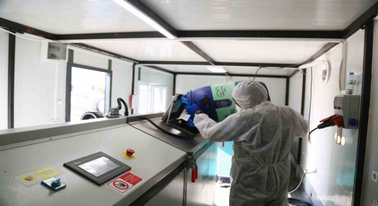 Melikgazide sıfır atık ile yemek atıkları can dostlar için mamaya dönüşüyor