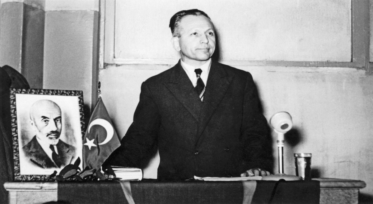 Memleketi Erzurumdan Nurettin Topçuya vefa