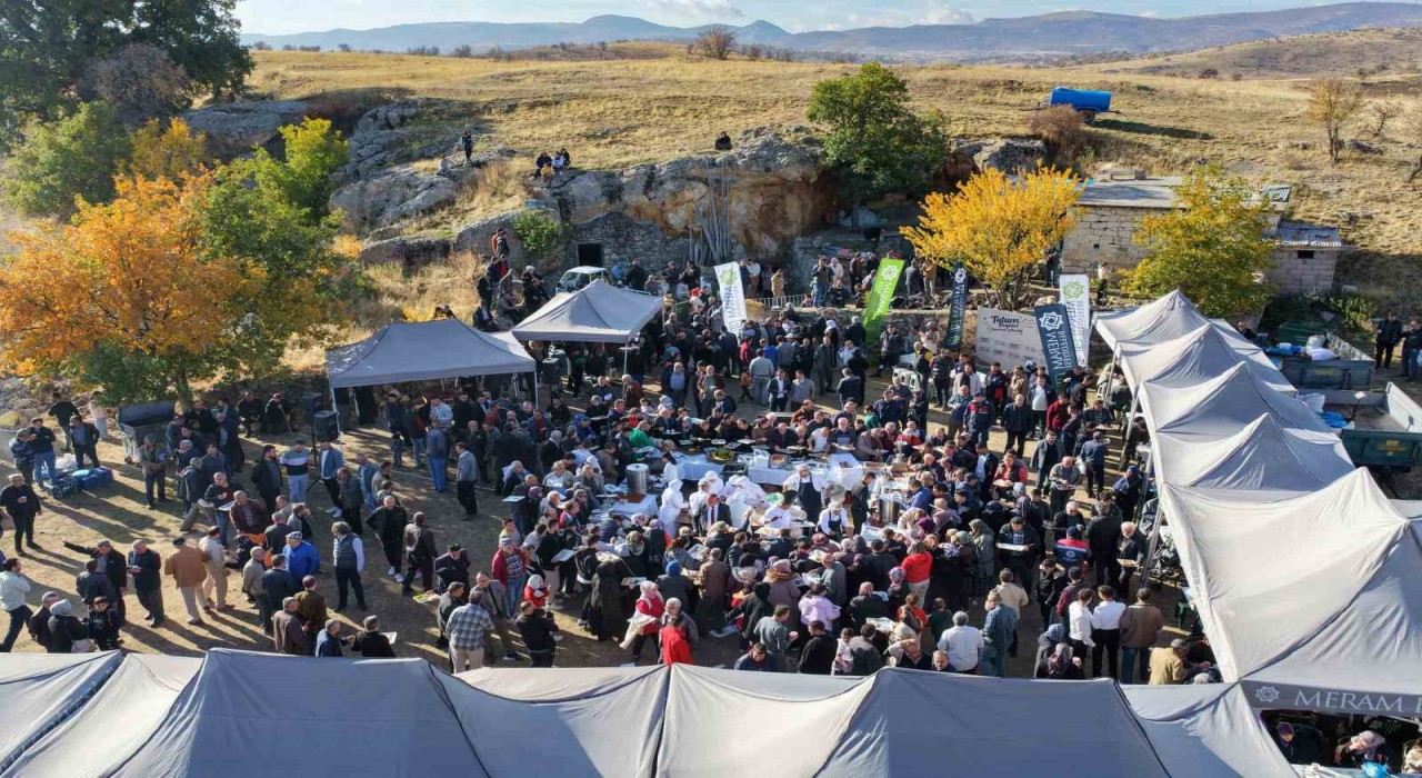 Meramın yüzlerce yıllık geleneği şölene dönüştü