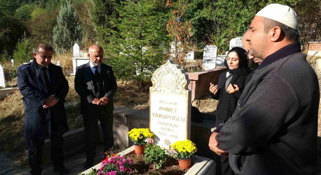 Merhum Ahmet Yakupoğlu ölümünün 9uncu yıl dönümünde dualarla anıldı