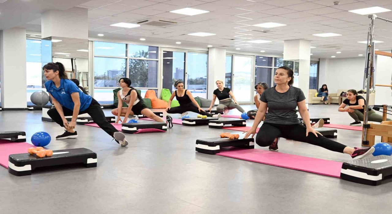 Mersinde kadınlara ücretsiz pilates desteği