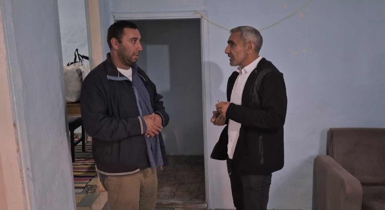 Mersinden İstanbula uzanan buruk bir hayat hikayesi: Annesinin kabul etmediği engelli adama muhtar sahip çıktı