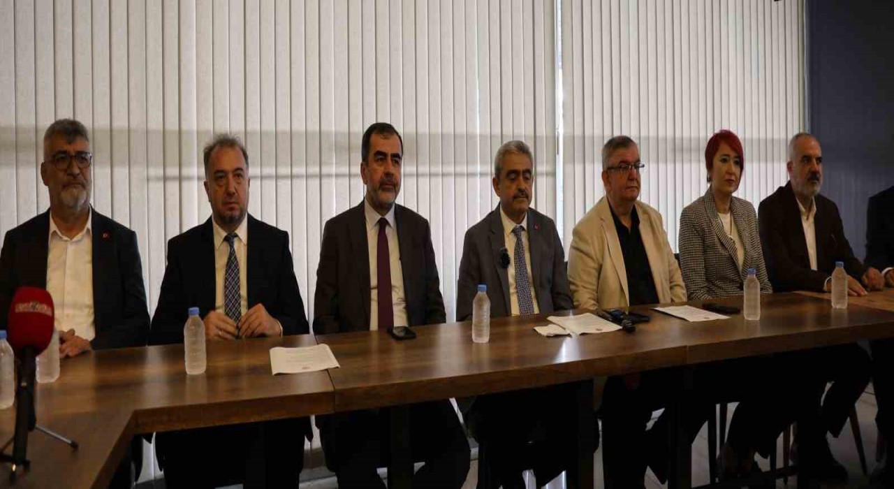 MHP Aydın İl Başkanlığı Hayırlı Günler Komşum programına başladı