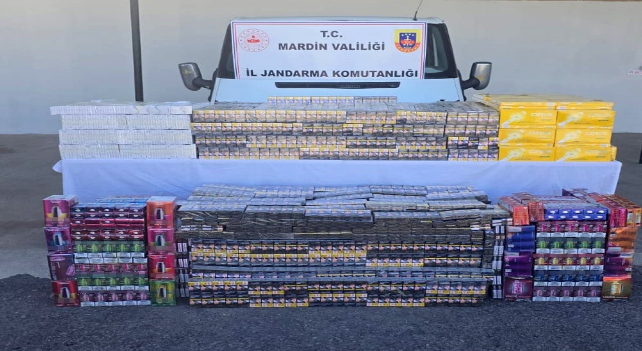 Midyatta minibüste 2 milyon liralık kaçak sigara operasyonu