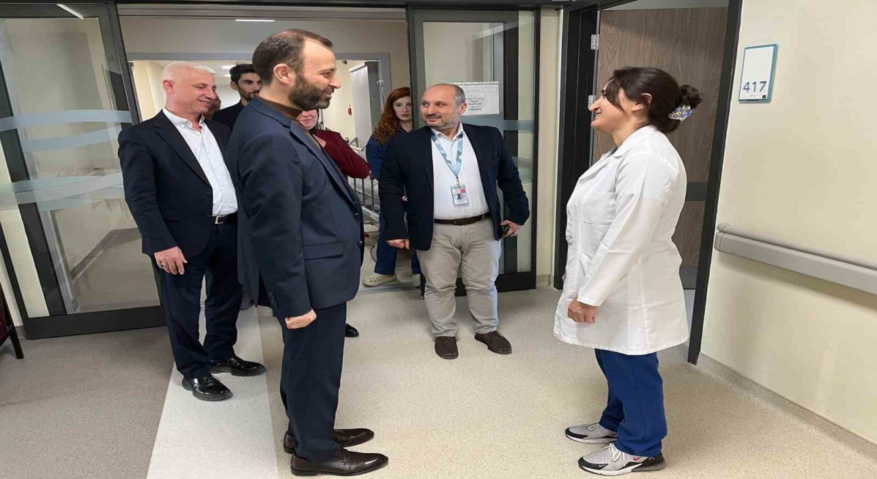 Milletvekili Bayırcı tedavi sürecinin ardından ilk ziyaretini Kütahya Şehir Hastanesine yaptı
