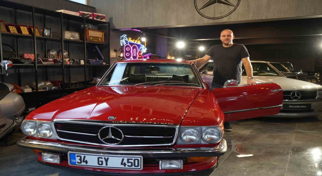 Milyonluk garajın yeni üyesi Filiz Akının otomobili oldu