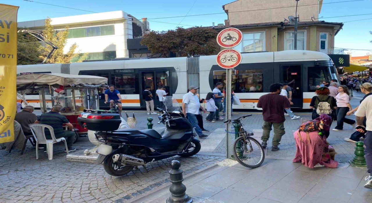 ‘Motosiklet ve bisiklet giremez levhaları dikkate alınmıyor