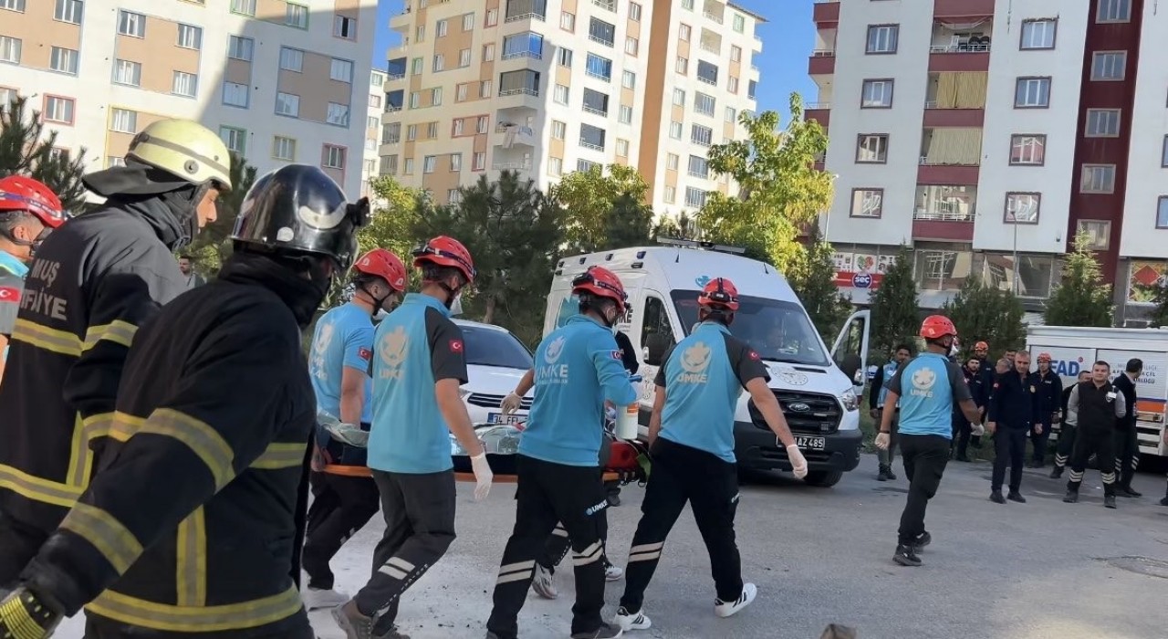Muş Devlet Hastanesinde gerçeğini aratmayan yangın tatbikatı