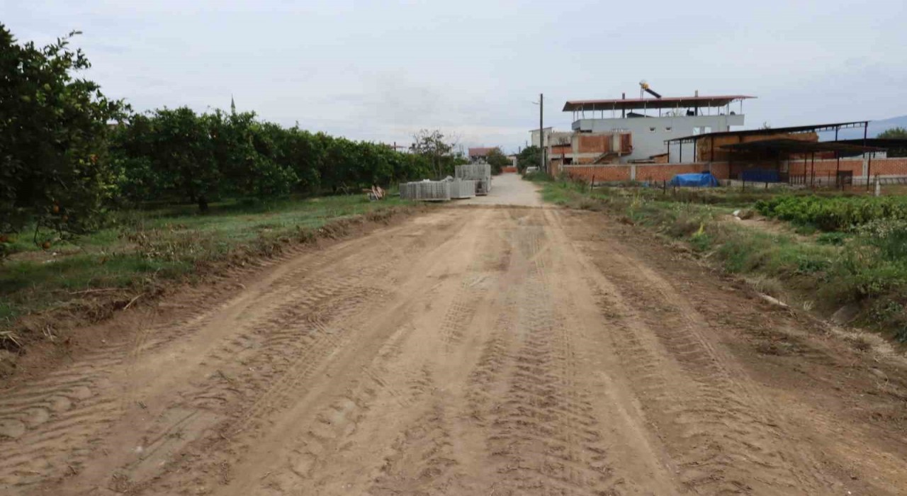 Nazilli Belediyesinden Bereketlide yol çalışması