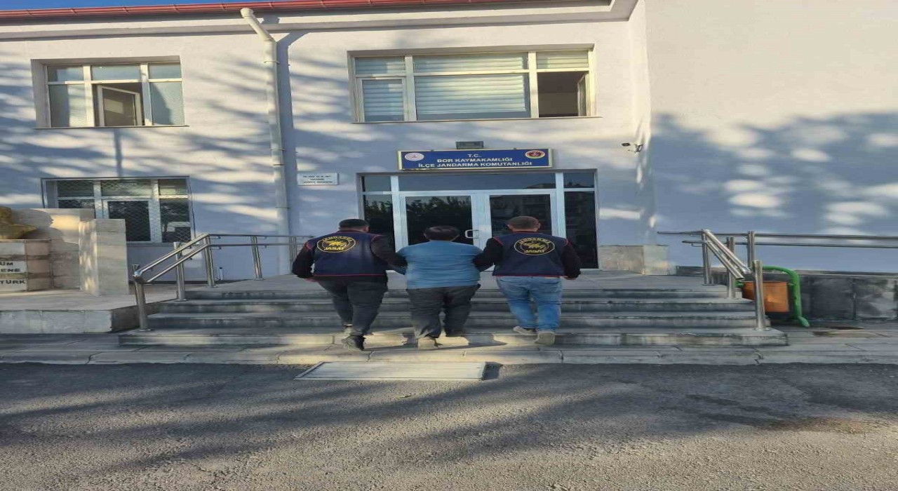 Niğdede çeşitli suçlardan aranan 5 şahıs yakalandı