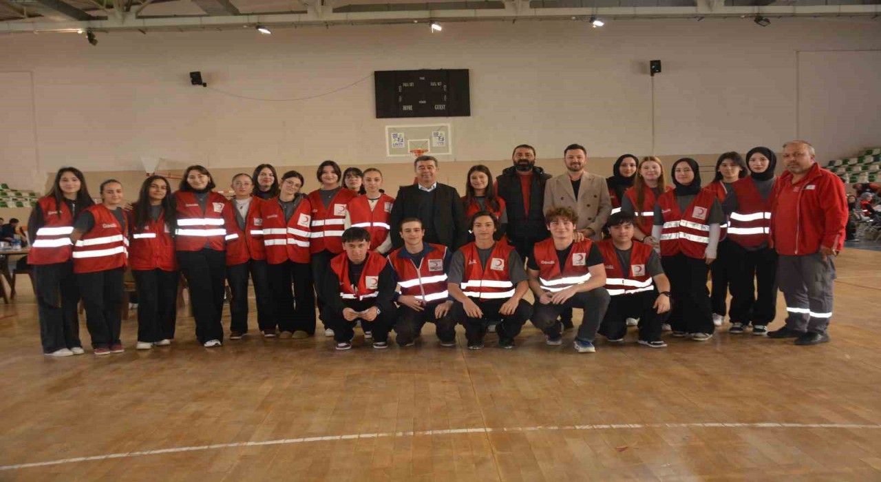 Orduda öğrencilerin desteğiyle 209 ünite kan toplandı