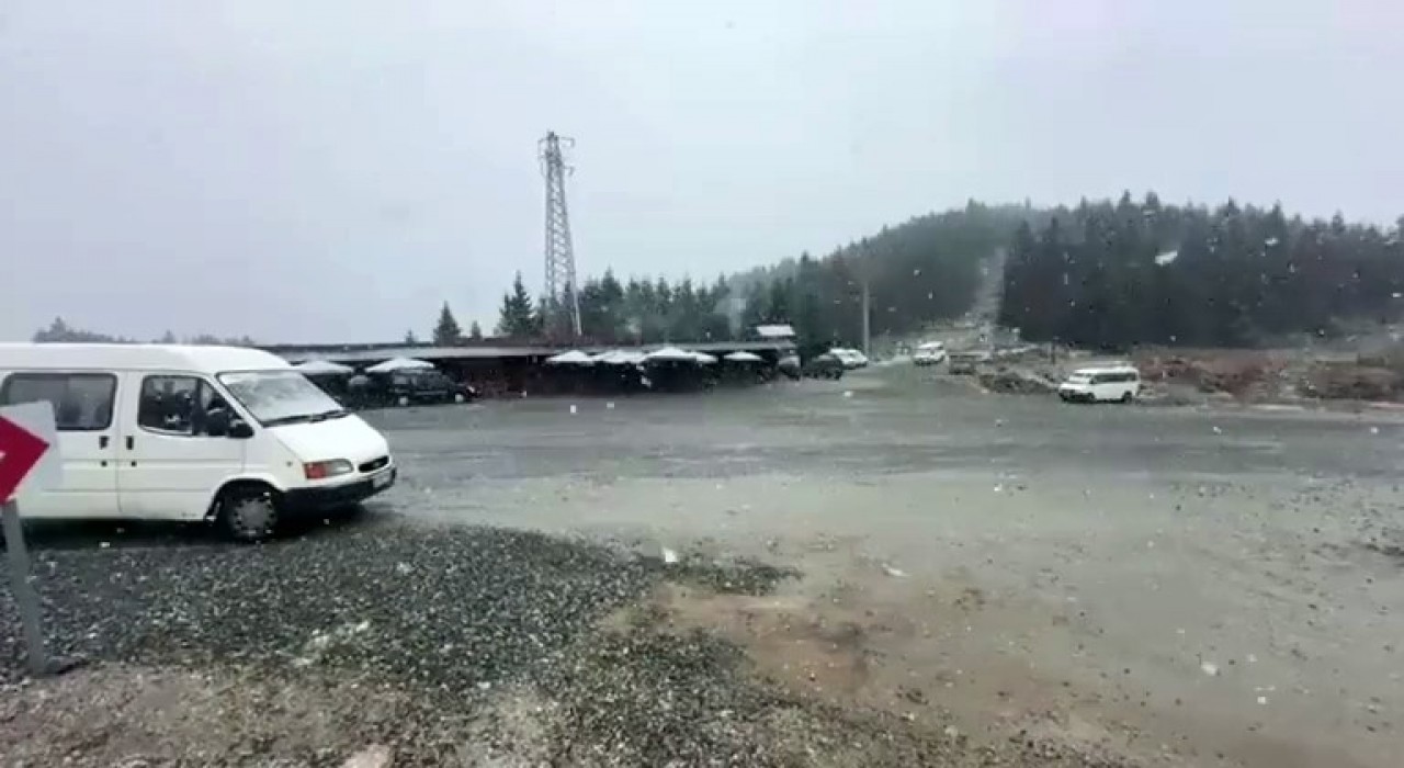 Ordunun yükseklerine mevsimin ilk karı düştü