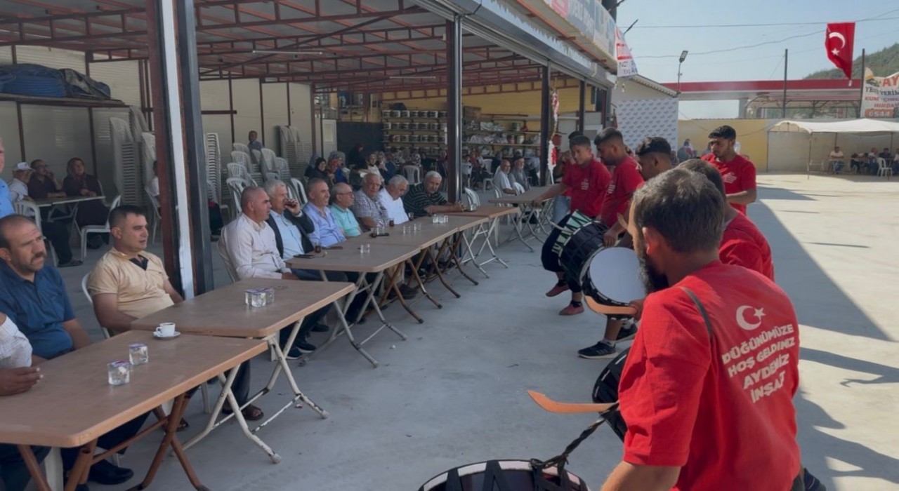 Osmaniyede düğünde misafirlere 3 gün boyunca kebap ikram edildi