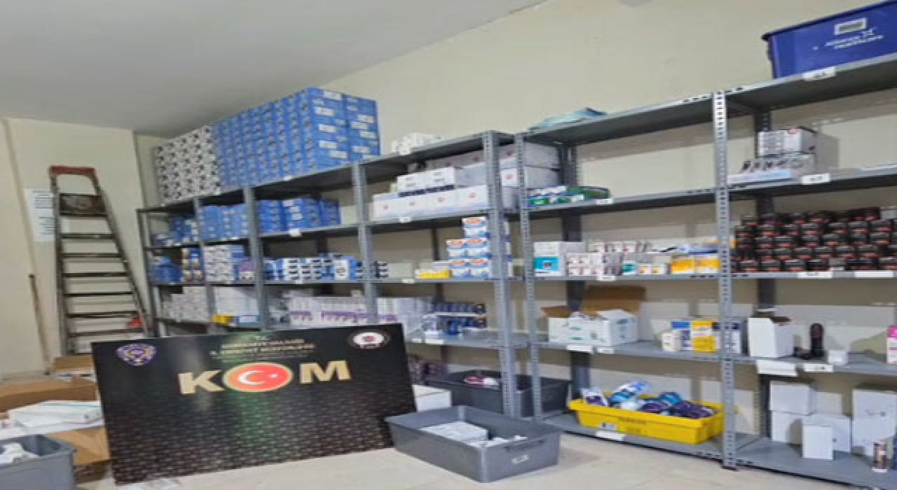 Osmaniye’de Kaçak ve Son Kullanma Tarihi Geçmiş İlaç Ele Geçirildi