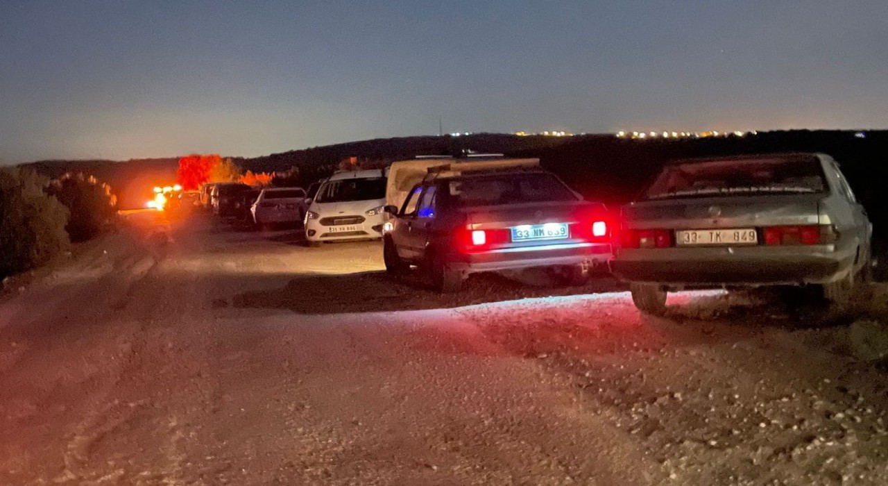 Otomobil devrildi, sürücü hayatını kaybetti