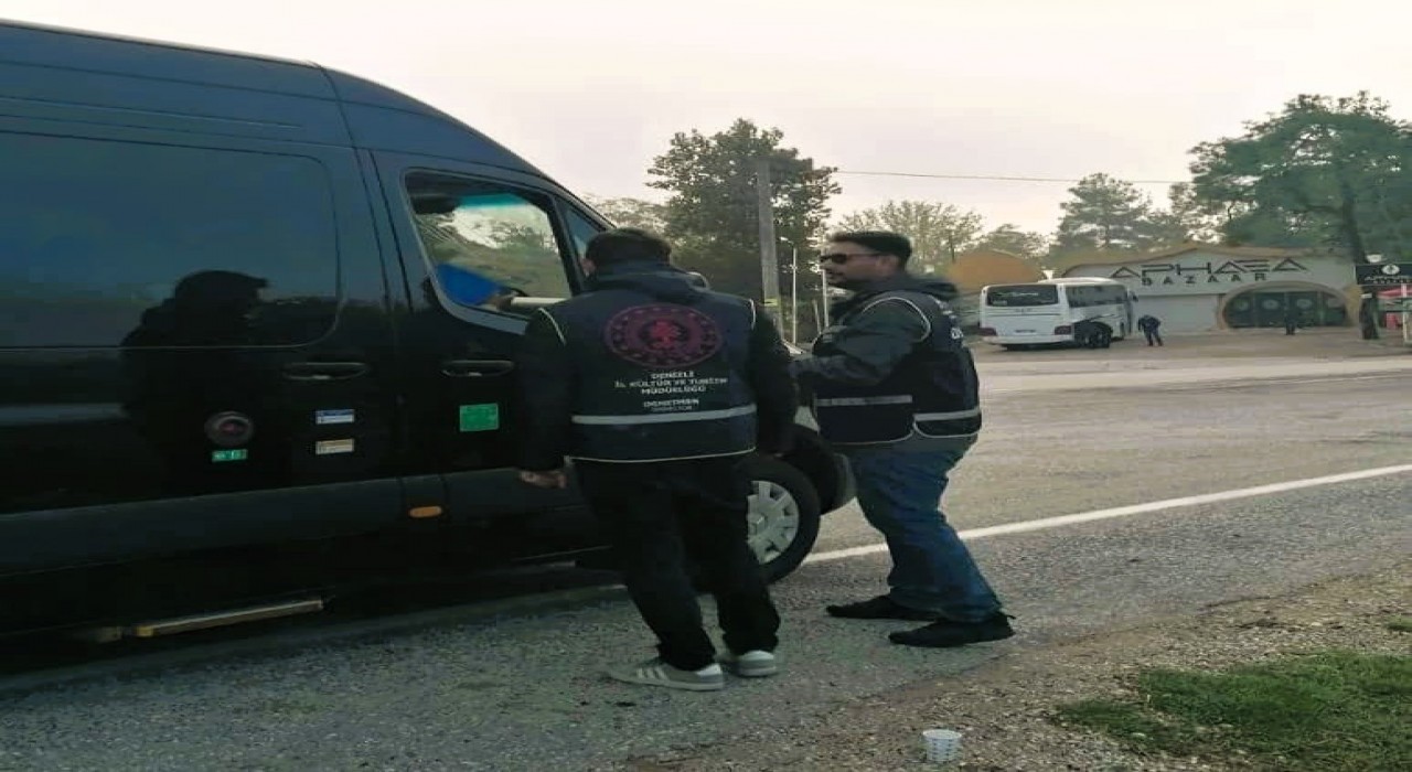 Pamukkalede kaçak tur ve belgesiz rehberlere sıkı denetim