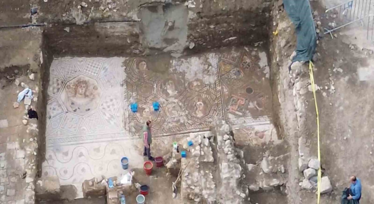 Papanın ziyareti öncesi İznikte tarihi keşif