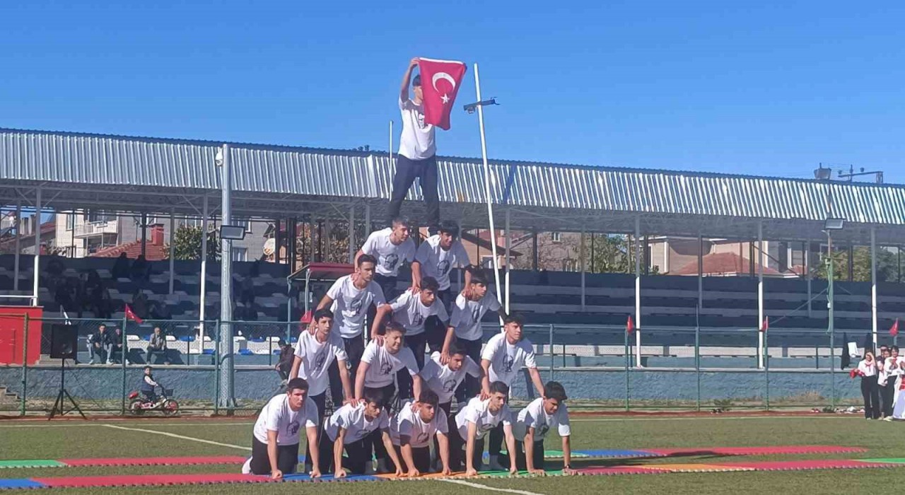 Pazaryerinde 29 Ekim Cumhuriyet Bayramı coşkuyla kutlandı