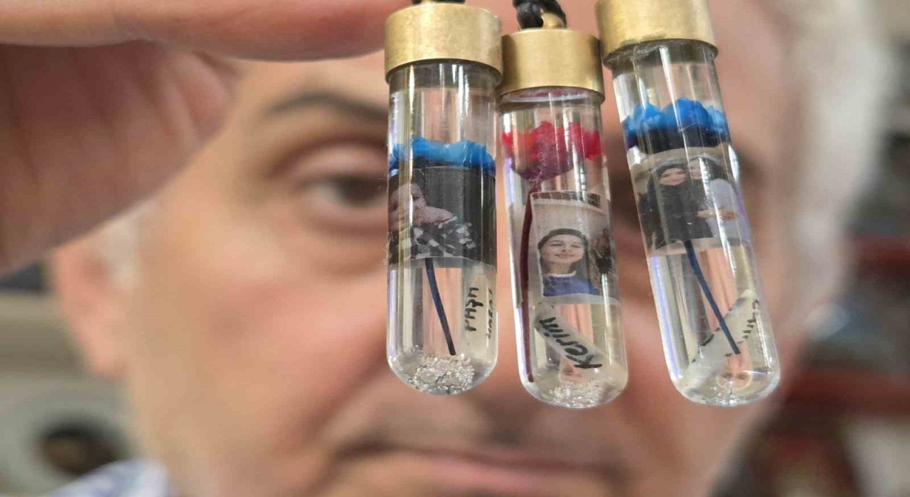 Pirinç tanesinden kolyeler demode oldu, yeni trend bebek dişi kolyeleri