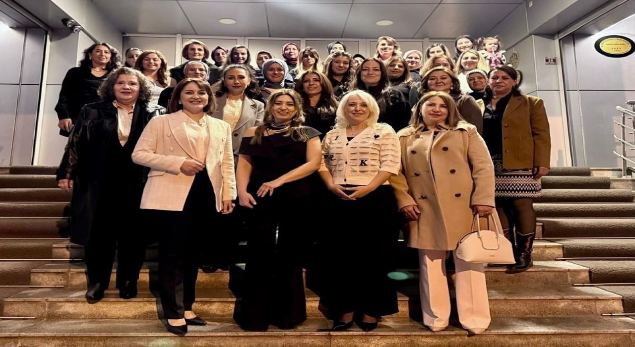 Polis Eşleri Derneğinden üye buluşması