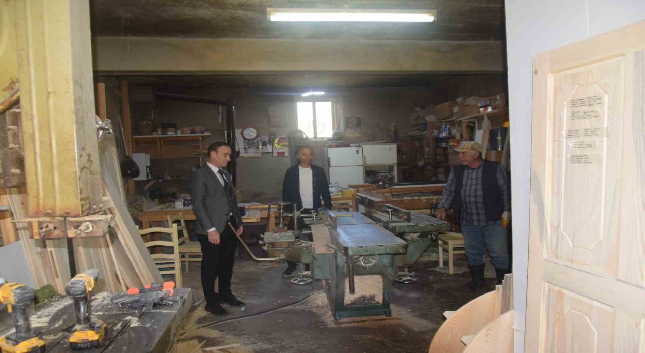 Posof Kaymakamı Kestioğlu, köy ziyaretlerine devam ediyor