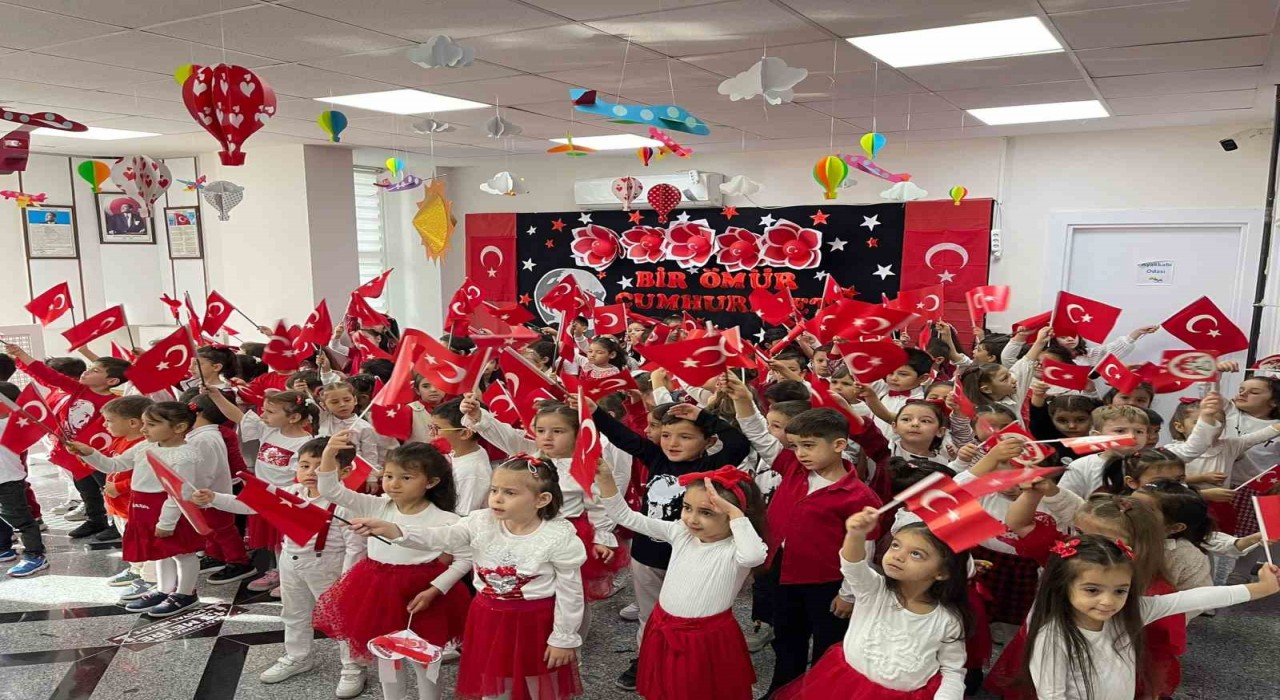 Pursakların Nezaket Okullarında Cumhuriyet Bayramı coşkusu