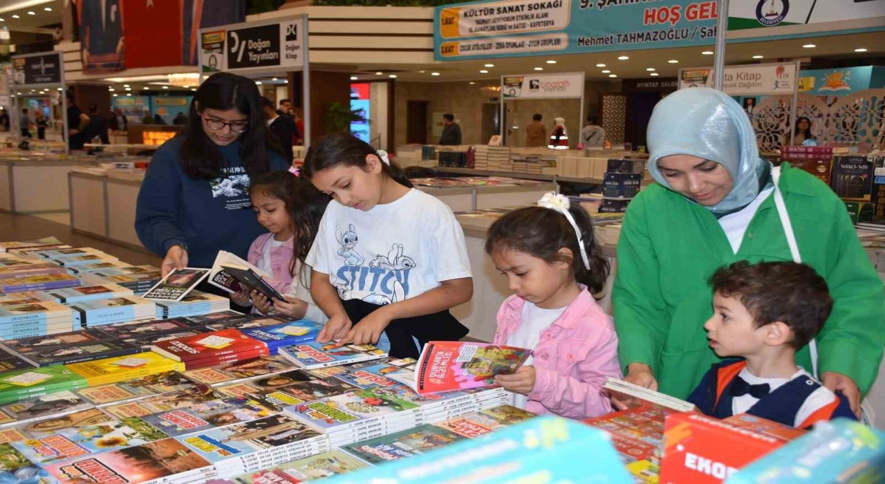 Şahinbey Belediyesinin 9uncu kitap fuarı kapılarını açtı