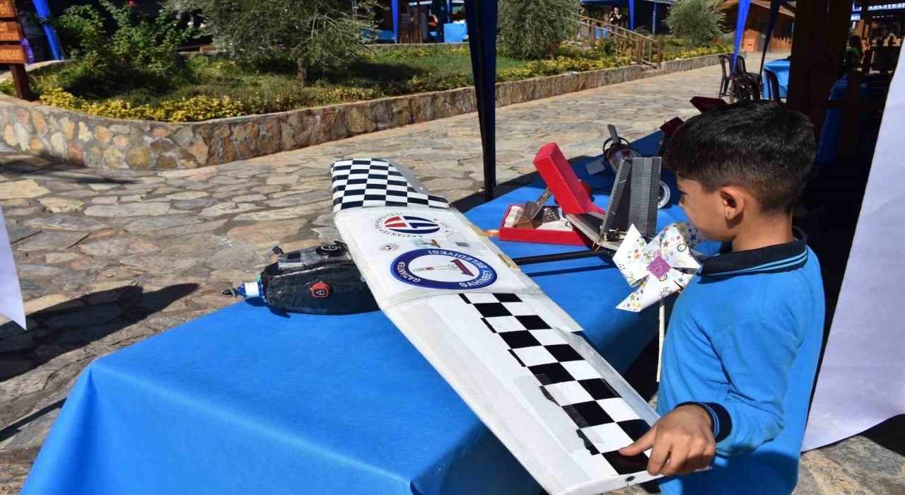 Şahinbeyde bilim şenliği coşkusu