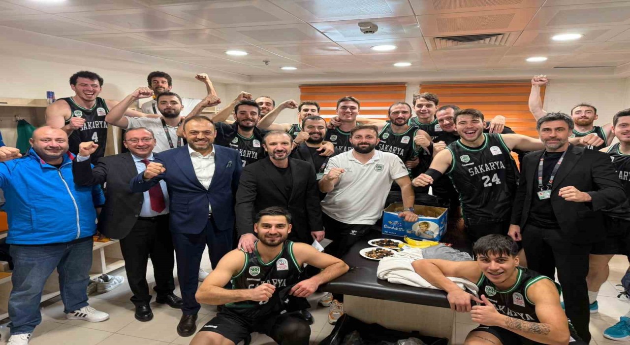 Sakarya Büyükşehir Basketbol, Ankaradan galibiyetle döndü