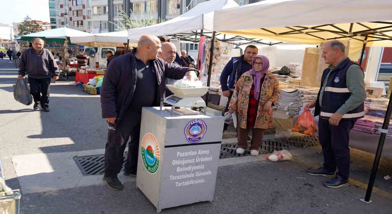 Samsunda semt pazarlarına belediye tartısı