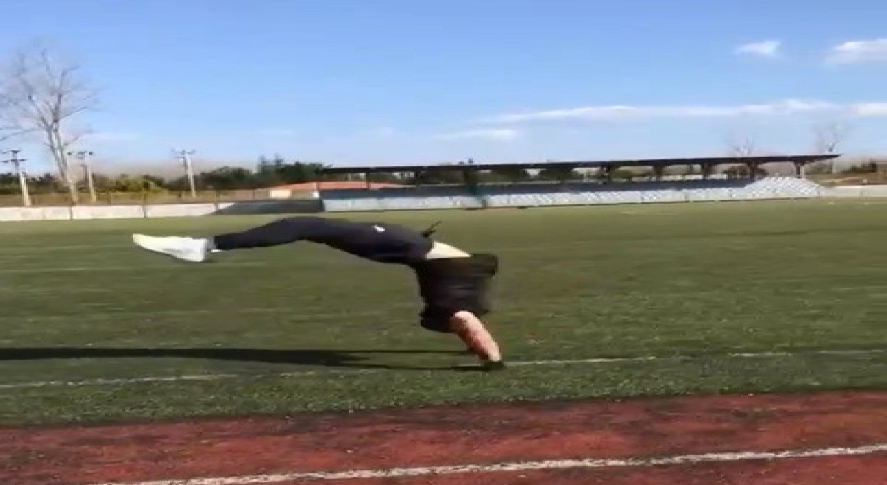 Samsundan dünyaya: Guinness rekortmeni judocunun videosu 100 milyonu aştı