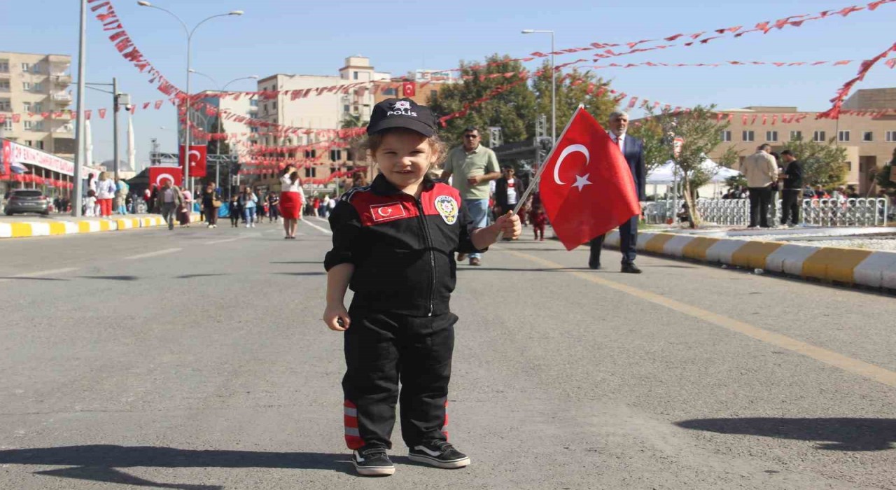 Şanlıurfada Cumhuriyet Bayramı coşkuyla kutlandı