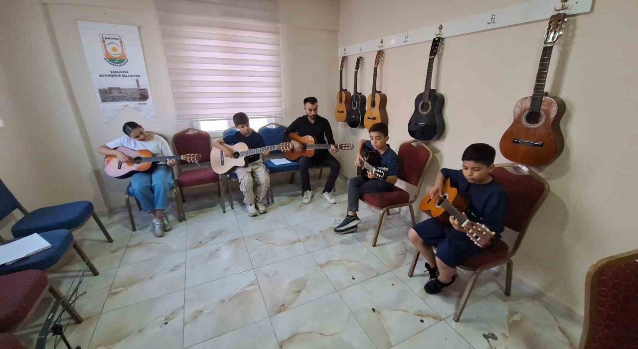 Şanlıurfada gençler kültür ve sanat etkinliklerinde buluşuyor