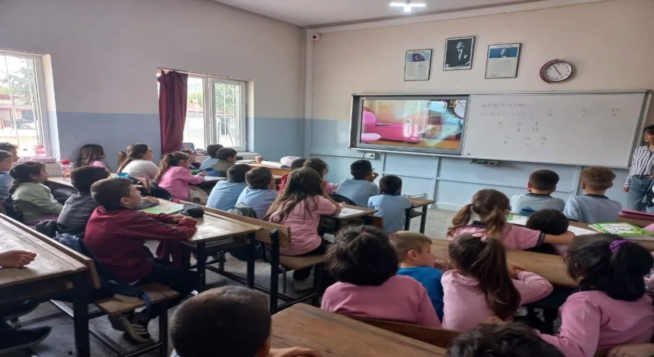 Sarıgölde ilkokul öğrencilerine ağız ve diş sağlığı eğitimi