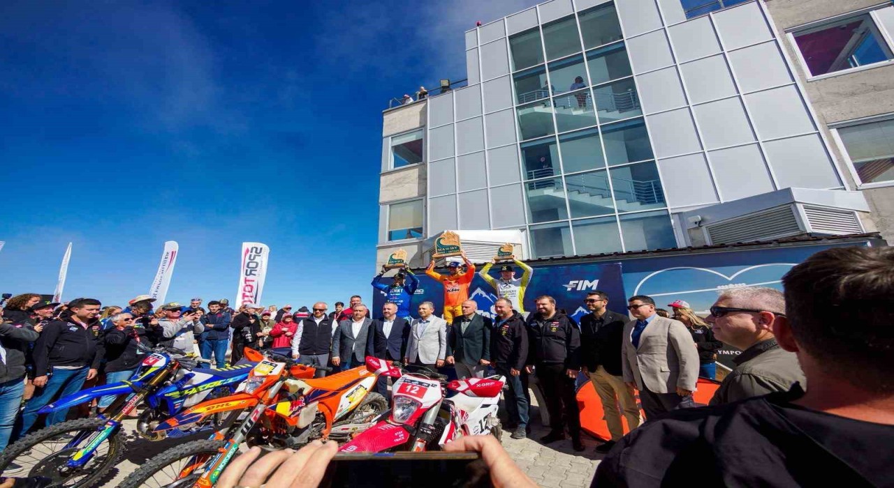 Sea To Skyda kazanan Alman sporcu Manuel Lettenbichler