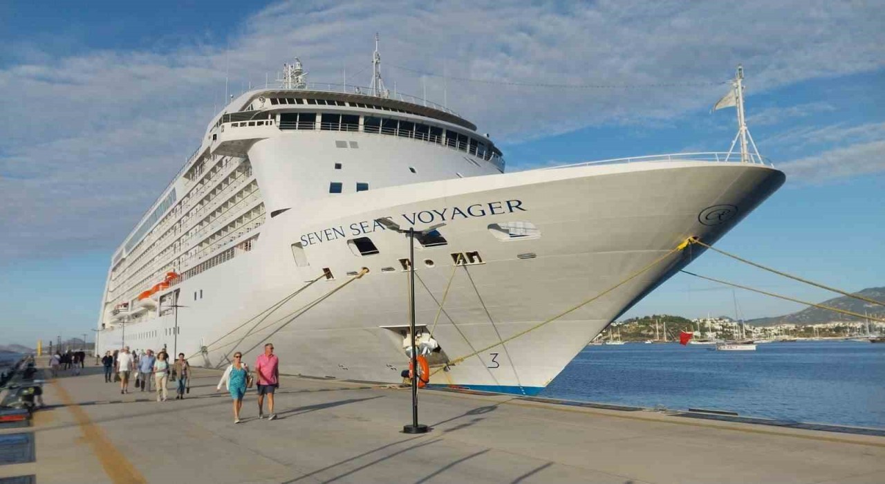 Seven Seas Voyager, Bodruma geldi